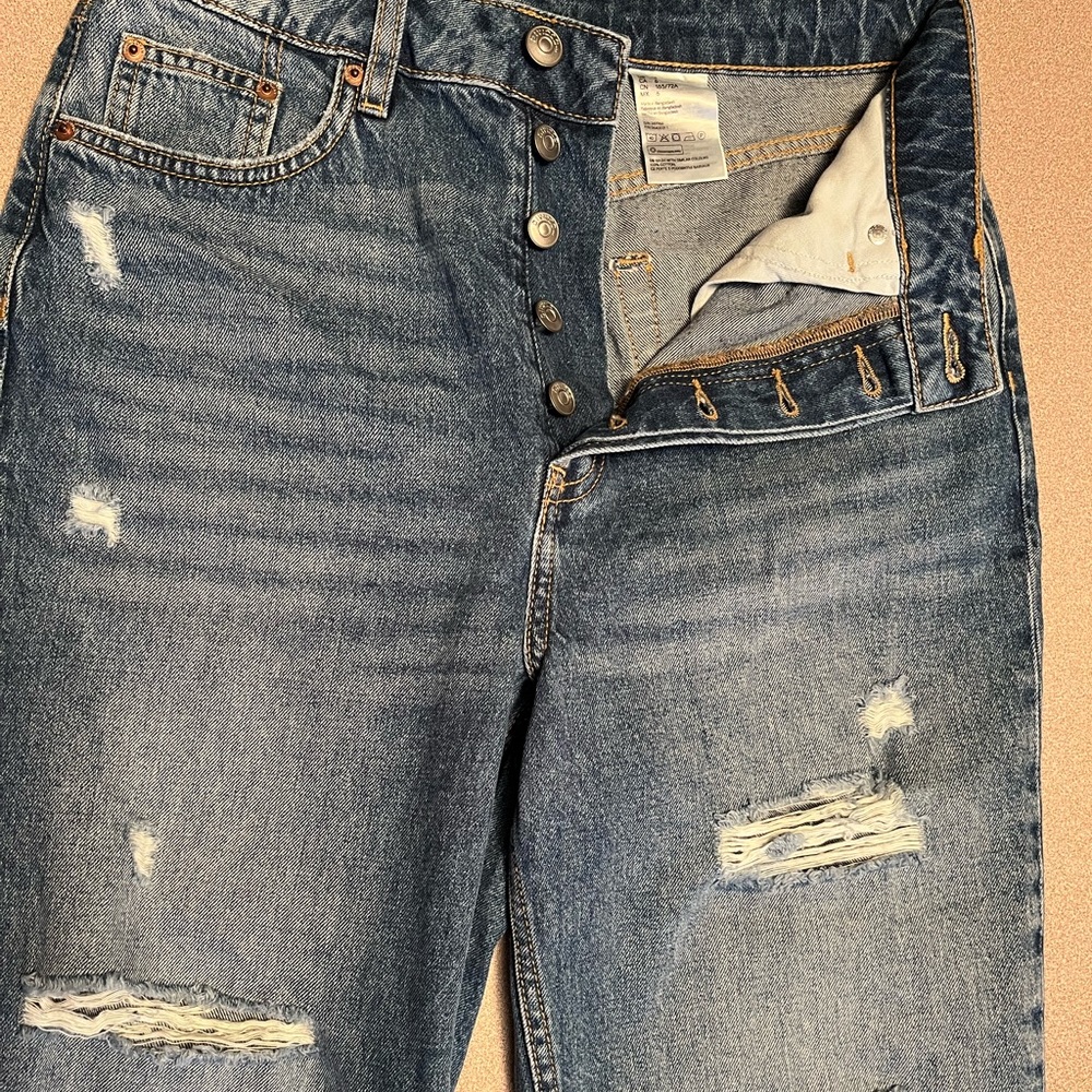 New H&M Divided Button Fly Jeans Sz 6